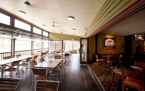 The Gem Hotel - Taree Accommodation 2