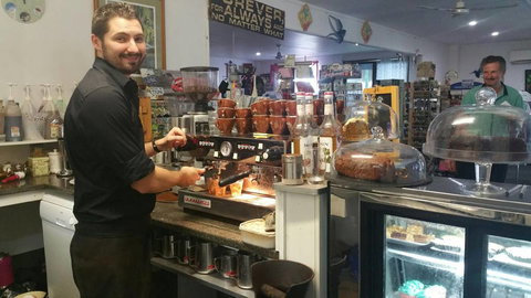 Homewares From Everywhere - Taree Accommodation 4