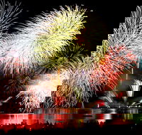 Sydney Harbour New Years Eve Fireworks Dinner Cruises - Taree Accommodation