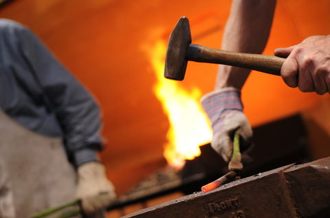 Blacksmithing Advanced Workshop - Taree Accommodation 0