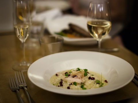 Cabernet Celebrations - Decadent Degustation - Taree Accommodation 2