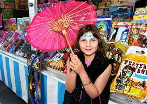 Kings Langley Village Fair - Taree Accommodation 0