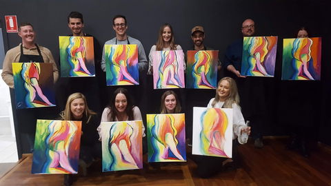 Paint And Sip Experience - Taree Accommodation 1