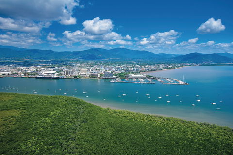 7 Cairns Marathon - Taree Accommodation 1