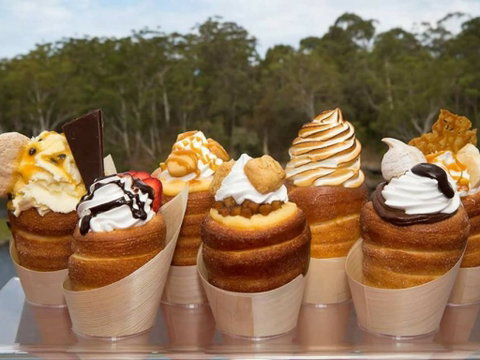 Gosford Night Markets - Taree Accommodation 1