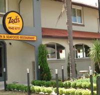 Zed's At The Inn - Taree Accommodation