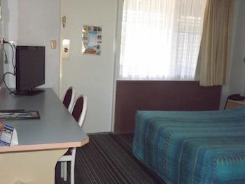 Golden Sands Motor Inn Forster - Taree Accommodation 4