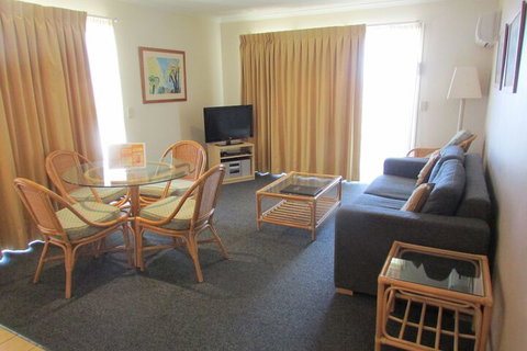 Aqualuna Beach Resort - Taree Accommodation 6