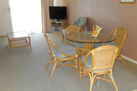 Aqualuna Beach Resort - Taree Accommodation 5