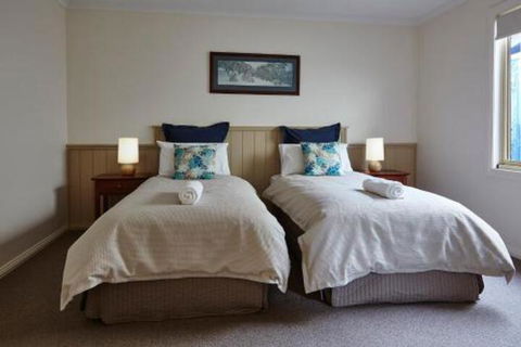 Alpine Valley Cottages - Taree Accommodation 4