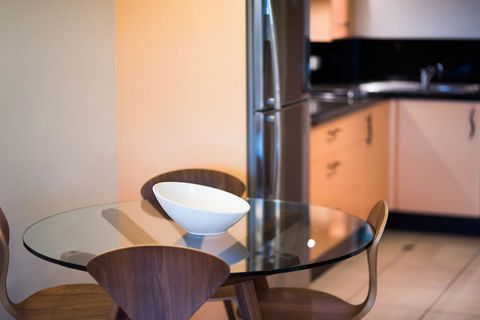 At Waterfront Whitsunday Retreat - Taree Accommodation 6