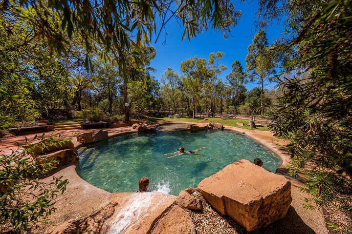 Mount Surprise QLD Taree Accommodation