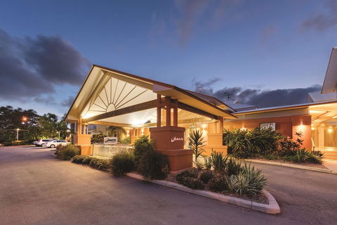 Oaks Broome Hotel - Taree Accommodation 4