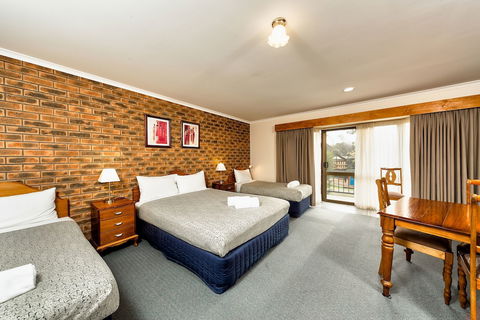 Hume Country Motor Inn - Taree Accommodation 5