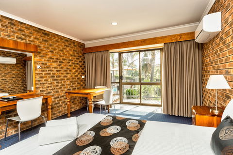 Hume Country Motor Inn - Taree Accommodation 6