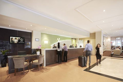 Holiday Inn Darling Harbour, An IHG Hotel - Taree Accommodation 7