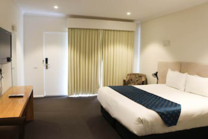 Rowville VIC Taree Accommodation