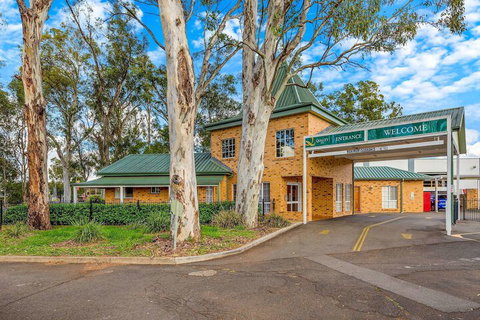 Quality Inn Penrith - Taree Accommodation 2
