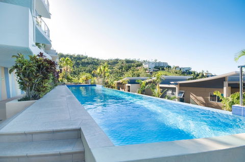 Azure Sea Whitsunday Resort - Taree Accommodation 3