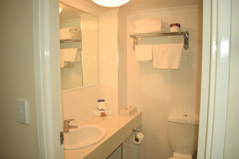 Best Western Parkside Motor Inn - Taree Accommodation 4