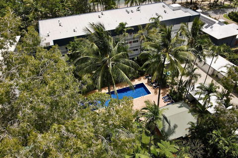 Agincourt Beachfront Apartments - Taree Accommodation 2