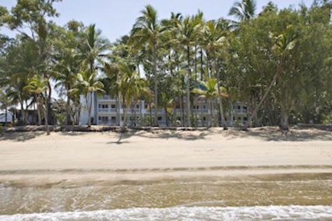 Agincourt Beachfront Apartments - Taree Accommodation 0