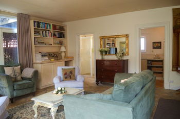 Athelney Cottage - Taree Accommodation 4