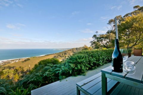 Beacon Point Ocean View Villas - Taree Accommodation 0