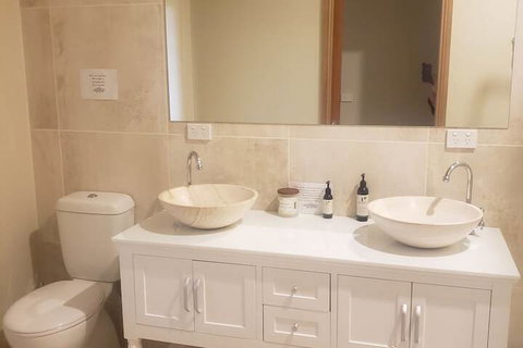 Drom Aluinn B & B - Taree Accommodation 7