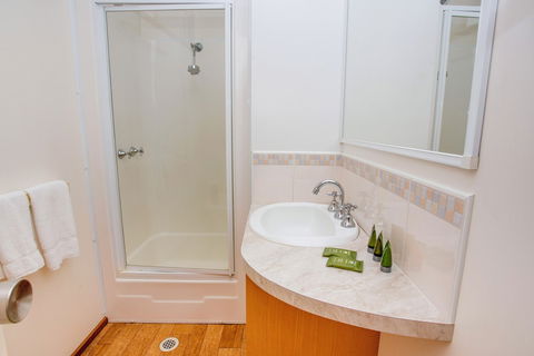 Discovery Parks â€“ Geelong - Taree Accommodation 6