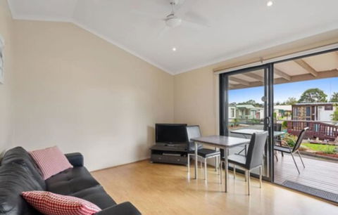 Discovery Parks â€“ Geelong - Taree Accommodation 3