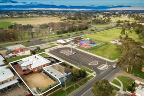 Bairnsdale Bed And Breakfast - Taree Accommodation 2