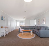Bridport Holiday House - Taree Accommodation