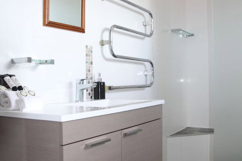 Kurrimine Beach Huts - Taree Accommodation 6