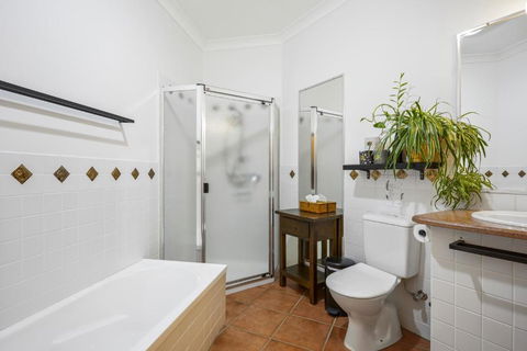 Aquila Retreat - Taree Accommodation 1