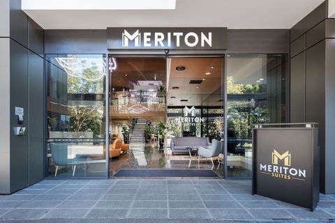 Meriton Suites North Sydney - Taree Accommodation 0