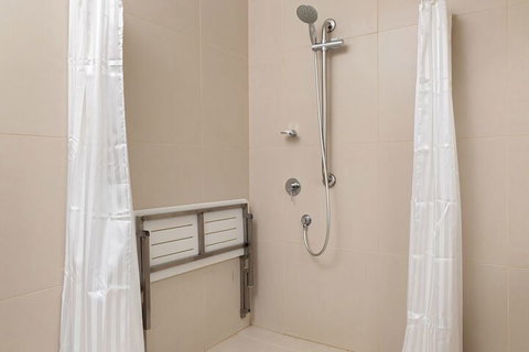 Mick O'Shea's - Taree Accommodation 2