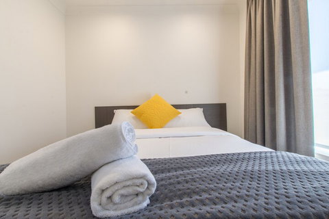 Mick O'Shea's - Taree Accommodation 7