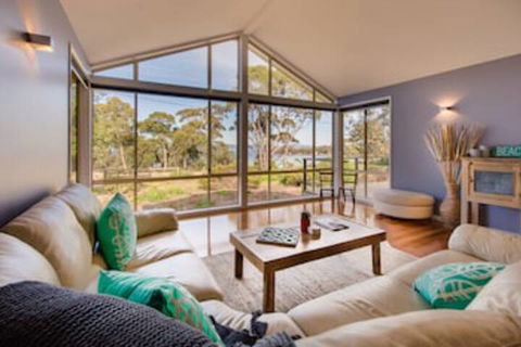 Sea La Vie - Taree Accommodation 0