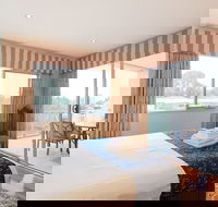 Spinnakers by Rockingham Apartments - Taree Accommodation