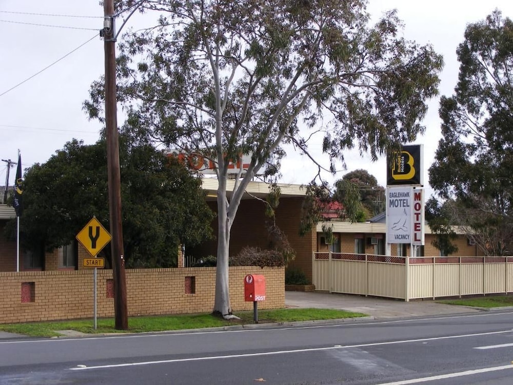 Eaglehawk VIC Taree Accommodation