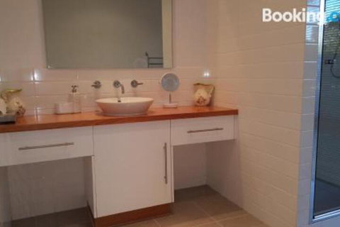 Mistover Valley Yallingup - Taree Accommodation 1