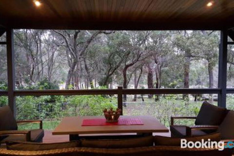 Mistover Valley Yallingup - Taree Accommodation 2