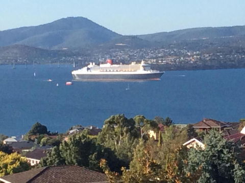 Million Dollar Views - Taree Accommodation 5