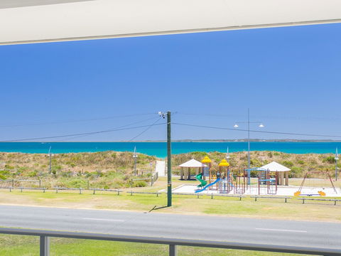Beach Rd Villas By Rockingham Apartments - Taree Accommodation 0