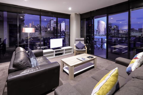 AKOM AT Docklands - Taree Accommodation 0