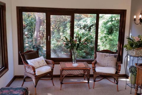 A Winter Rose - Taree Accommodation 6
