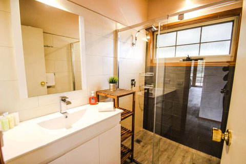 Halinka Lodge - Taree Accommodation 3