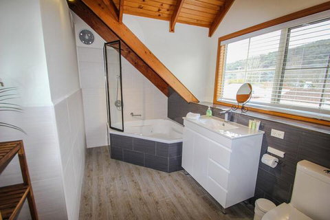 Halinka Lodge - Taree Accommodation 1