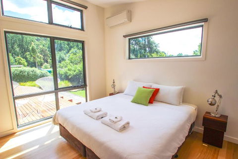 The Base Two - Taree Accommodation 6